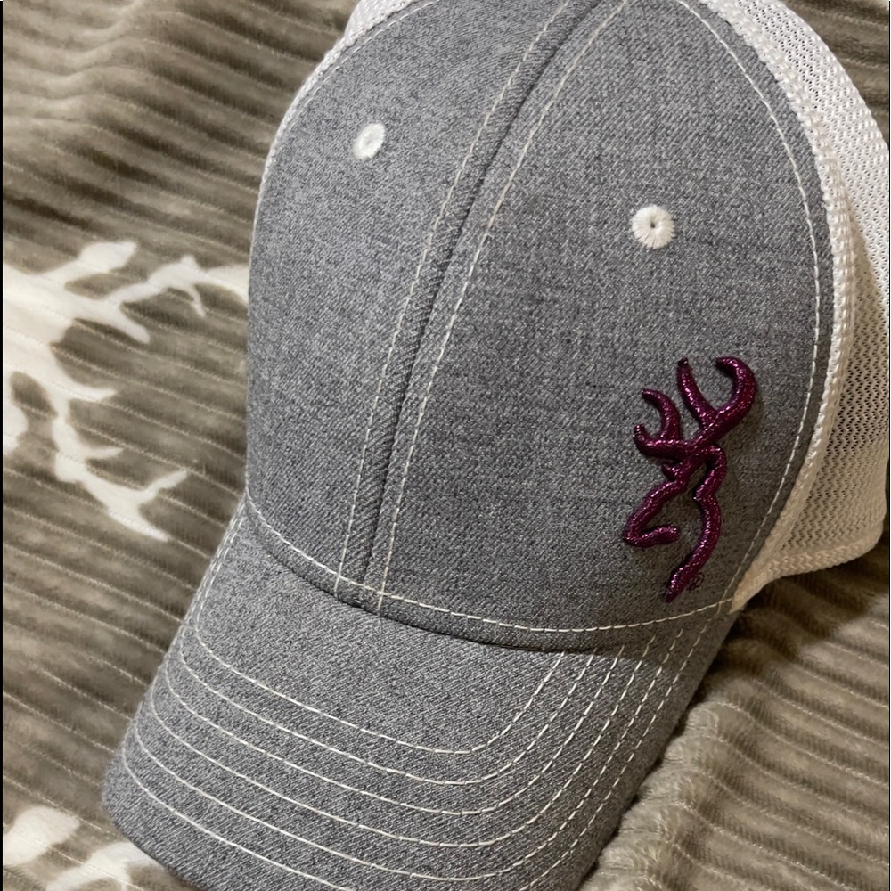 **SOLD** Ladies Browning Nadia Classic 6-Panel Baseball Cap